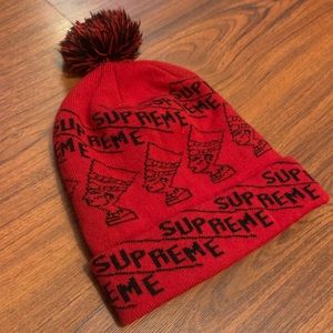 Red SUPREME Nefertiti beanie